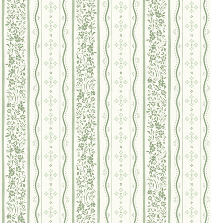 Este Wallpaper by Hufton Studio