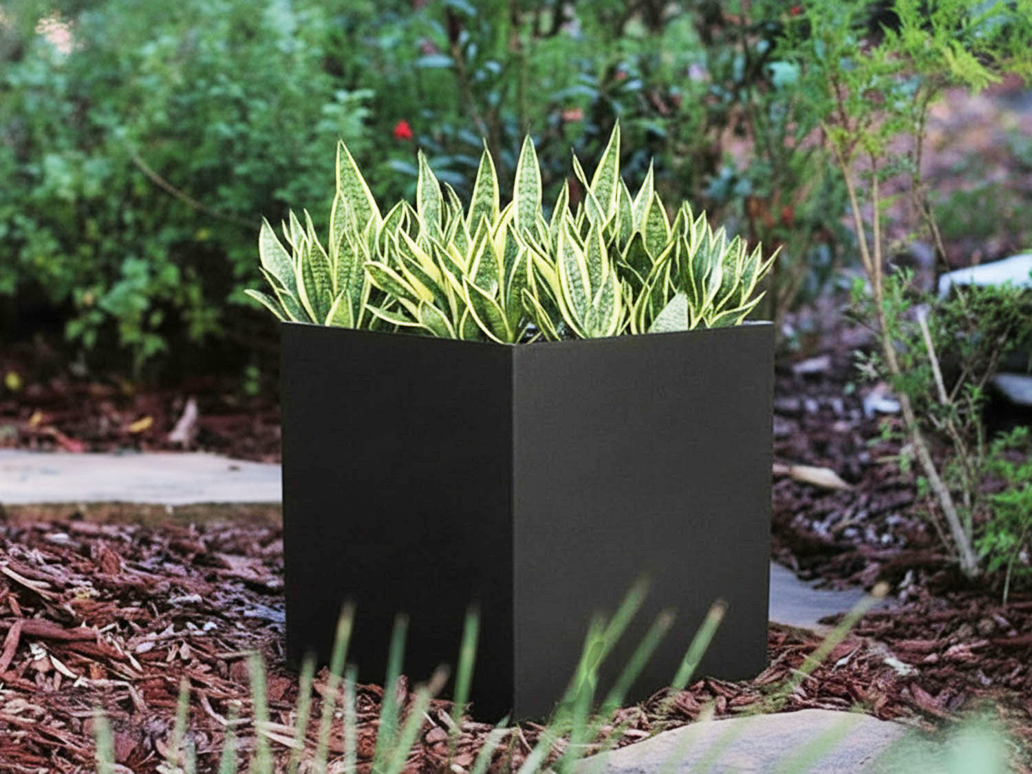 Cube Planter 12.0" - 35.5" By Plantatorem