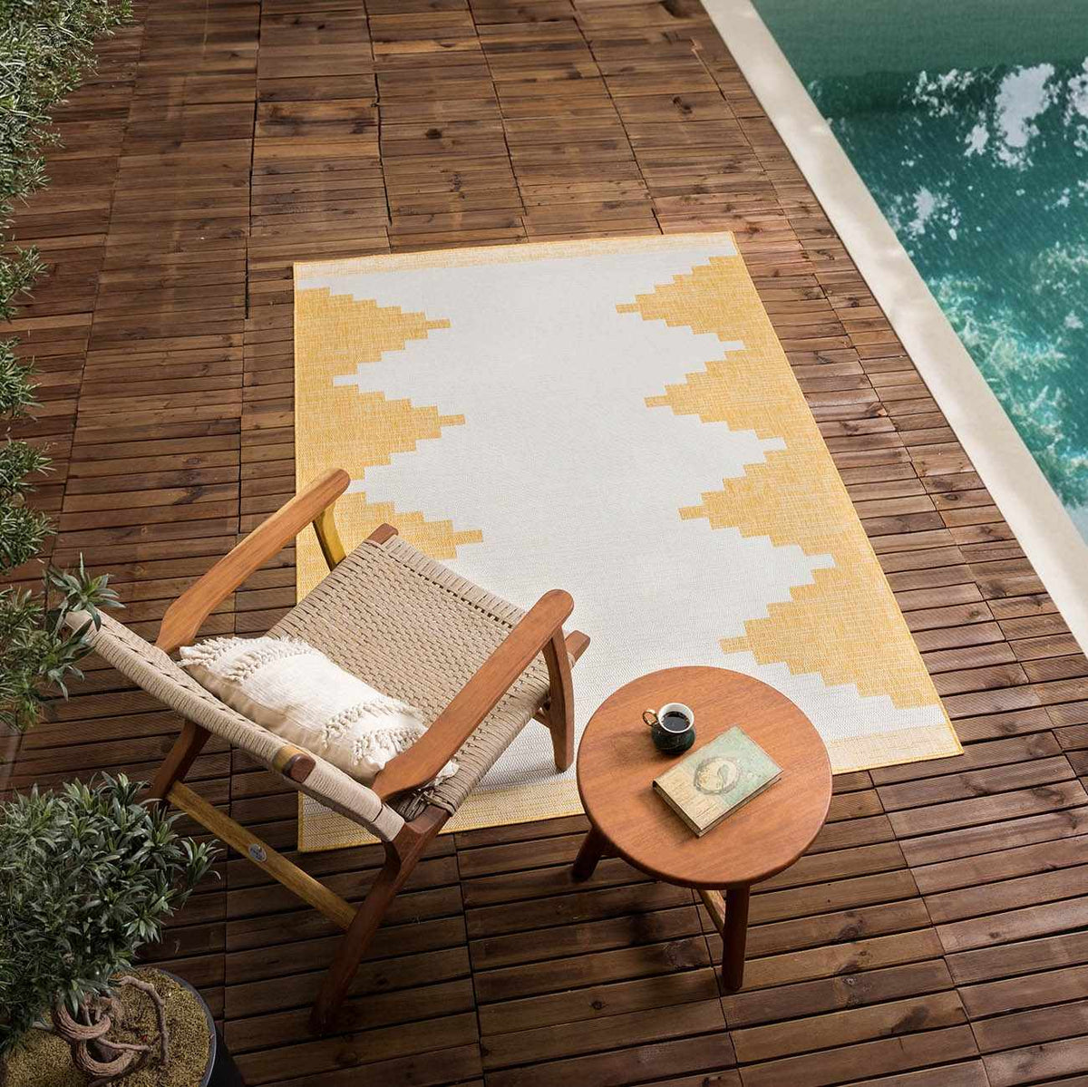 Djugun Yellow Outdoor Rug