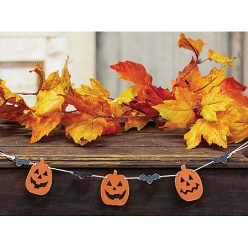 Wooden Jack O Lantern & Bat Garland