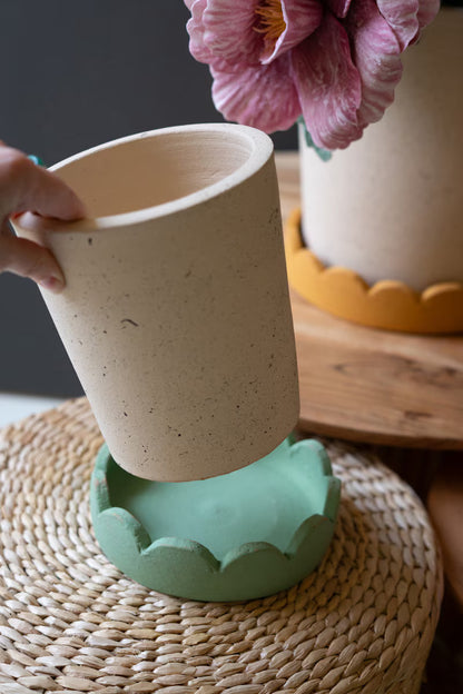 Set of 3 Terracotta Planters with Scalloped Trays