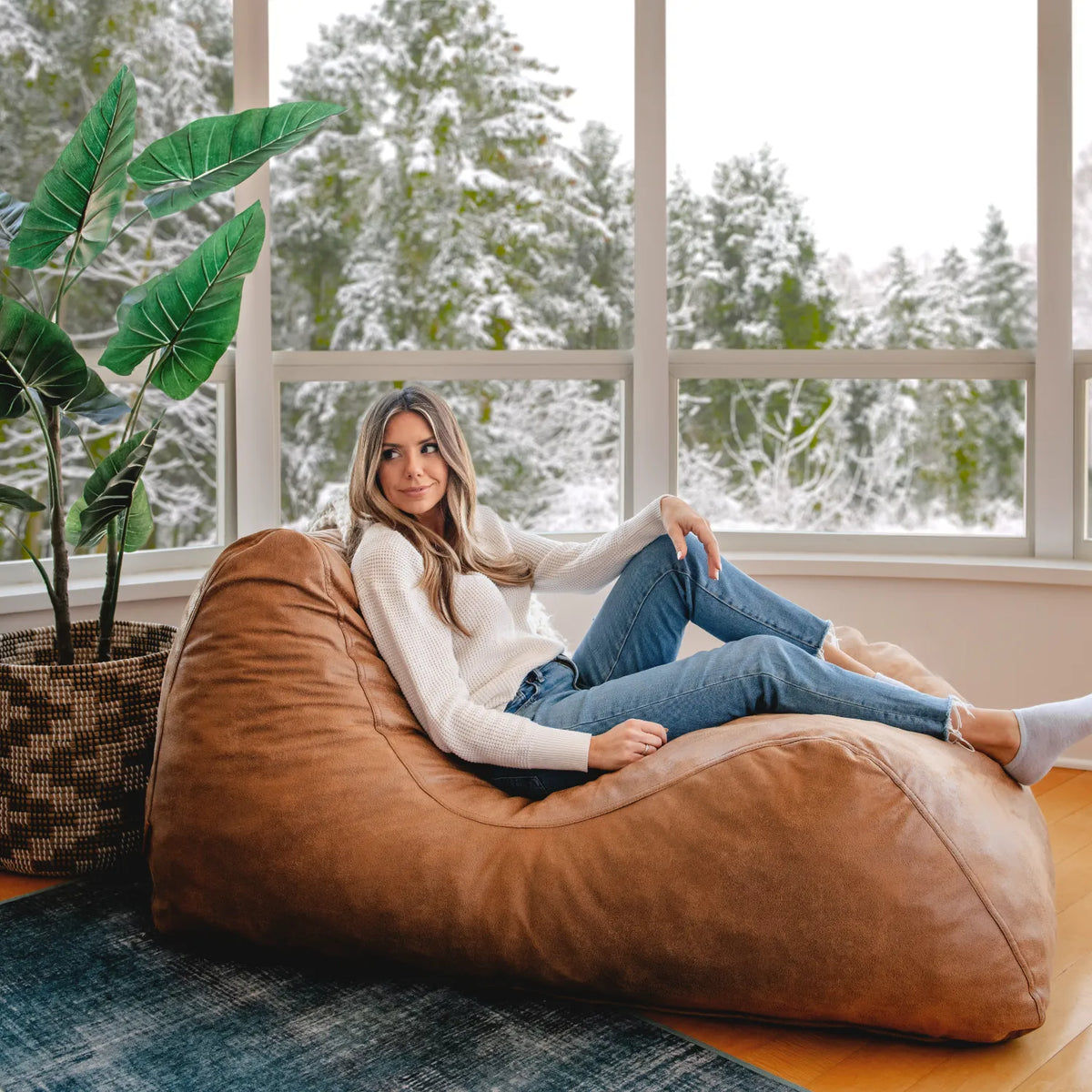 Delmont Chaise Lounger