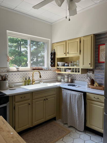 Fitz Wallpaper by House of Haricot