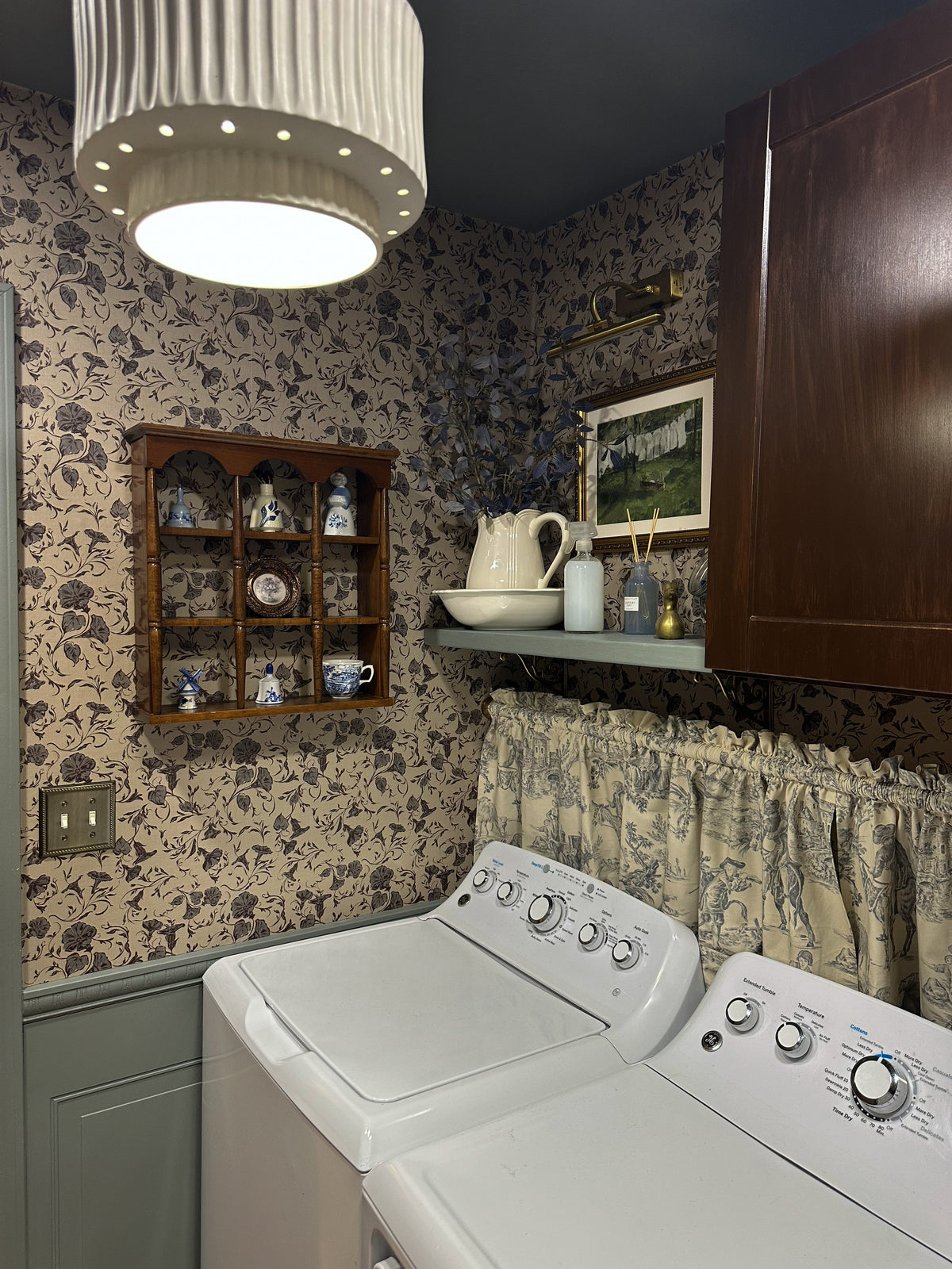 Hawthorne Bloom Wallpaper by Safari Natalia x Taddy Mikelaites