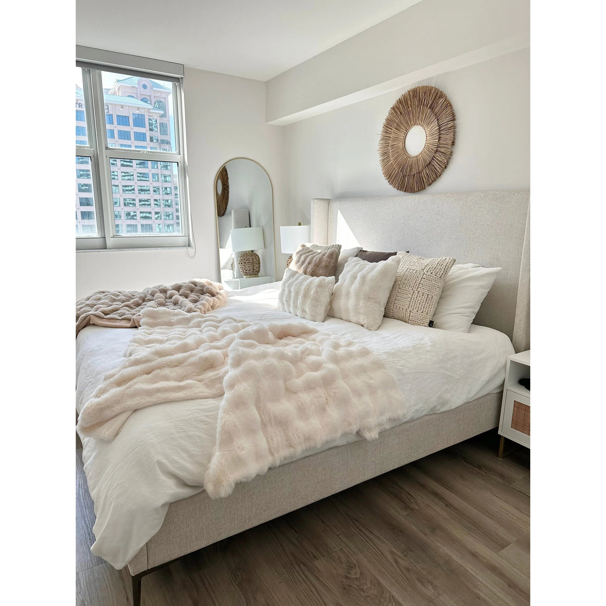 Erie Faux Fur Lumbar Pillow Cover