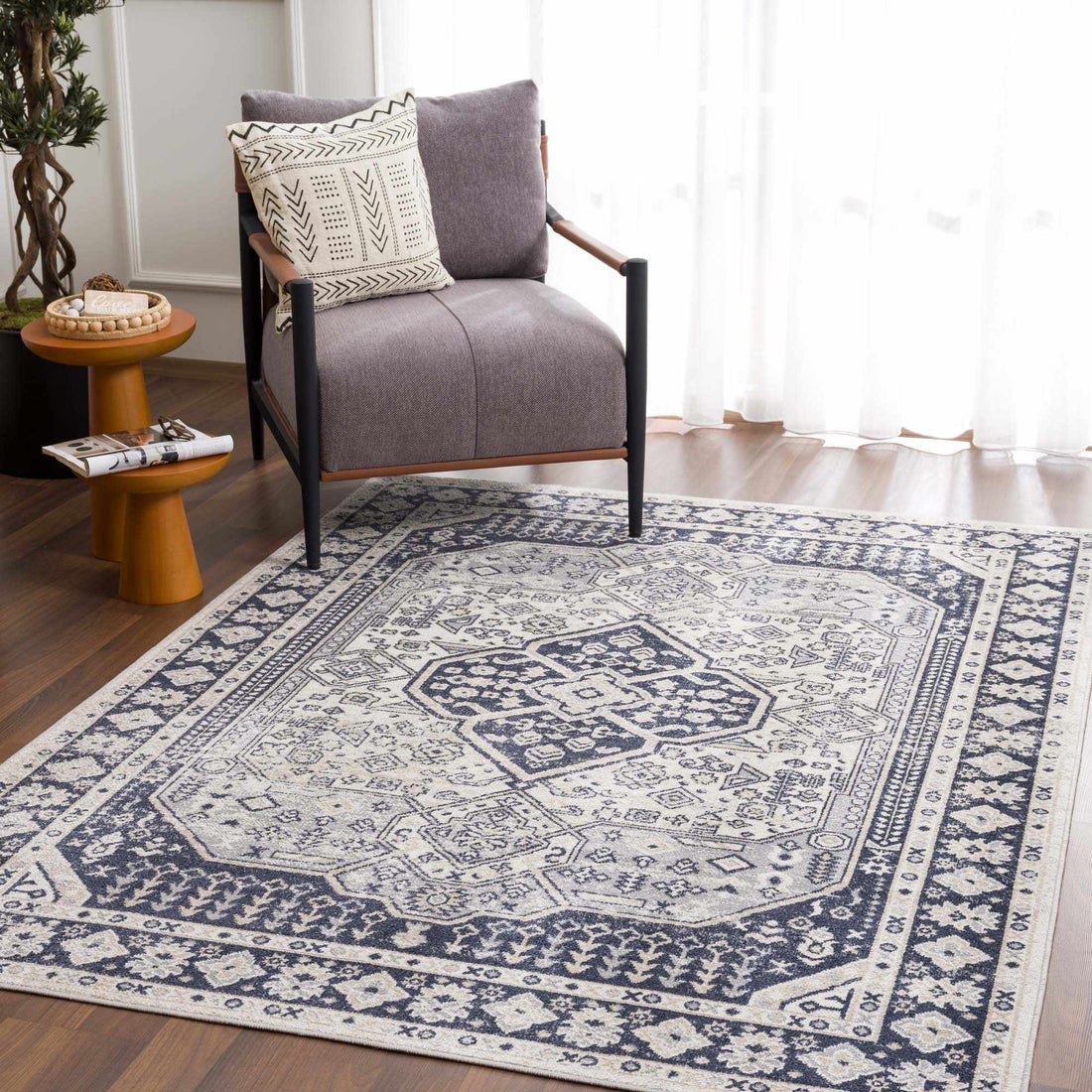 Cabacungan Cream &amp; Gray Washable Area Rug