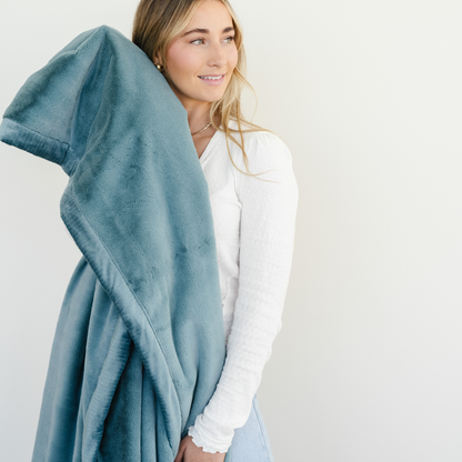 LUSH XL BLANKETS