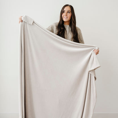 MINKY STRETCH XL THROW BLANKETS