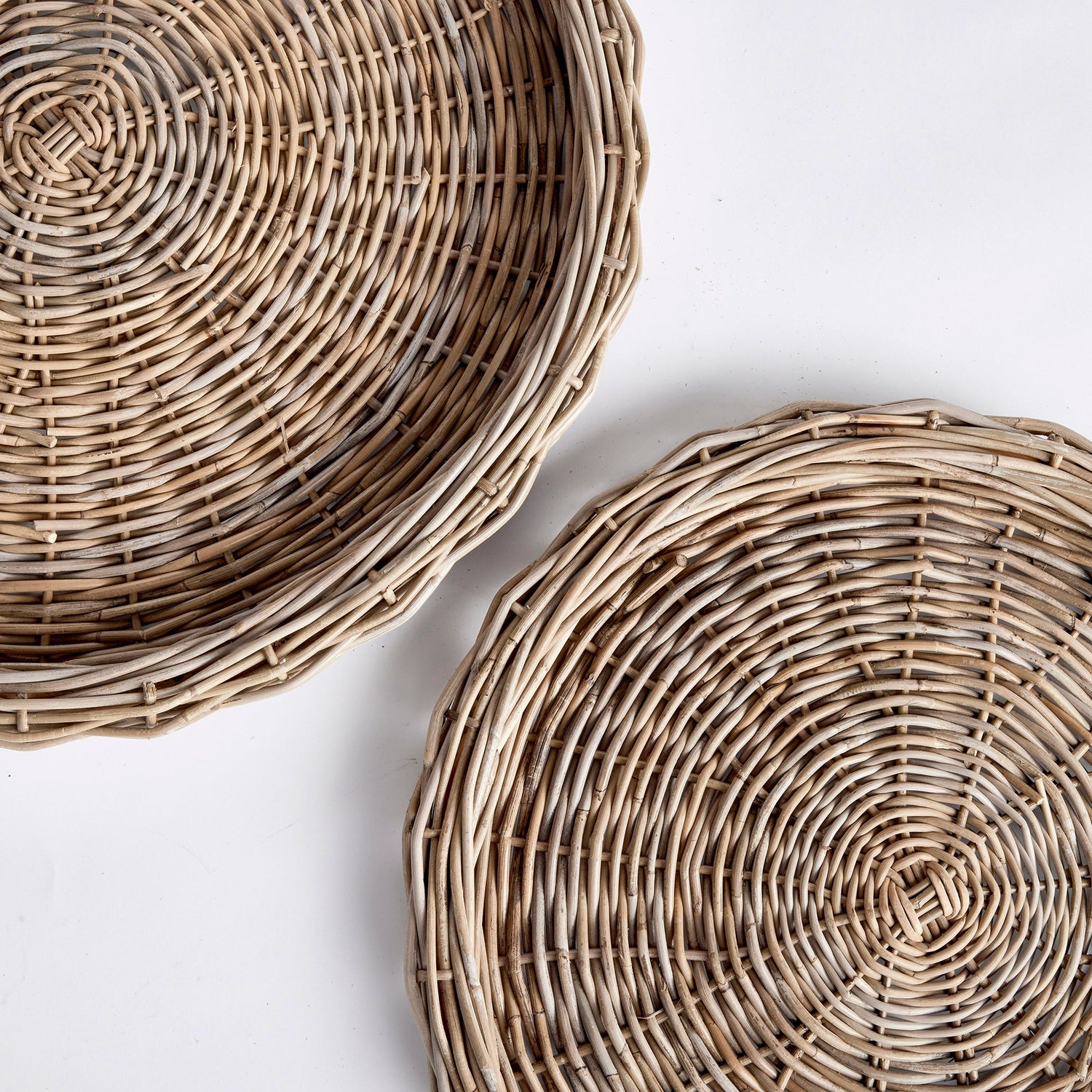 Jules Round Trays, Set of 2