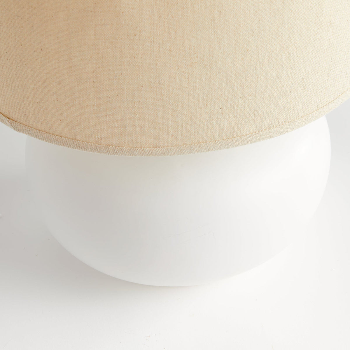Nomi Lamp