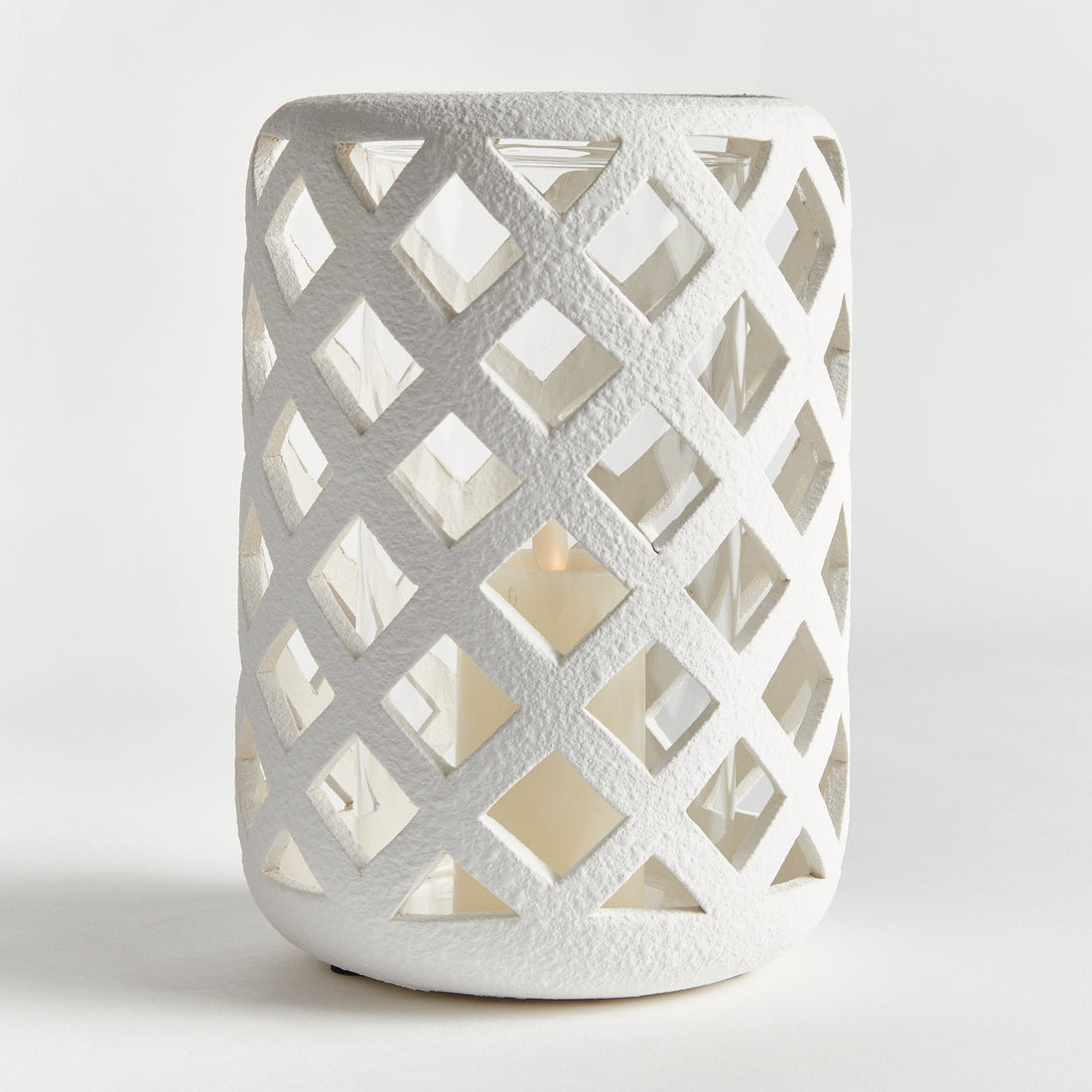 Lucca Hurricane- White