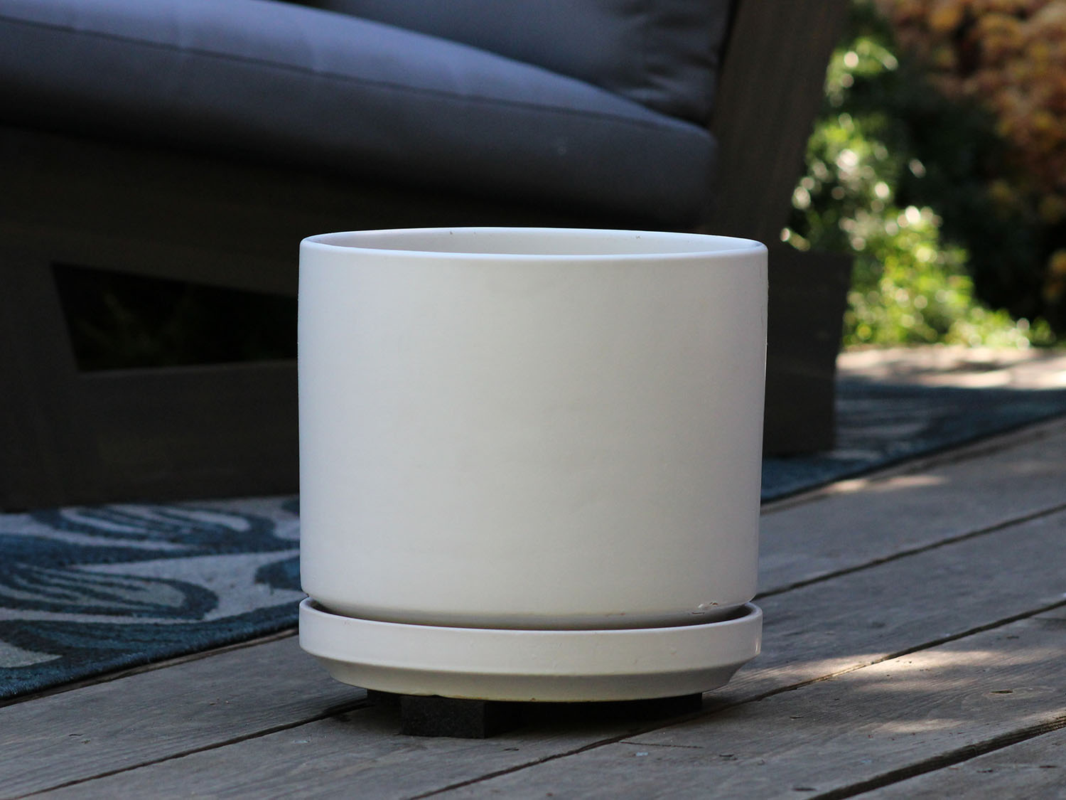 Mid Modern Planter With Detached Saucer "14.0" D x 12.0" H" By Plantatorem