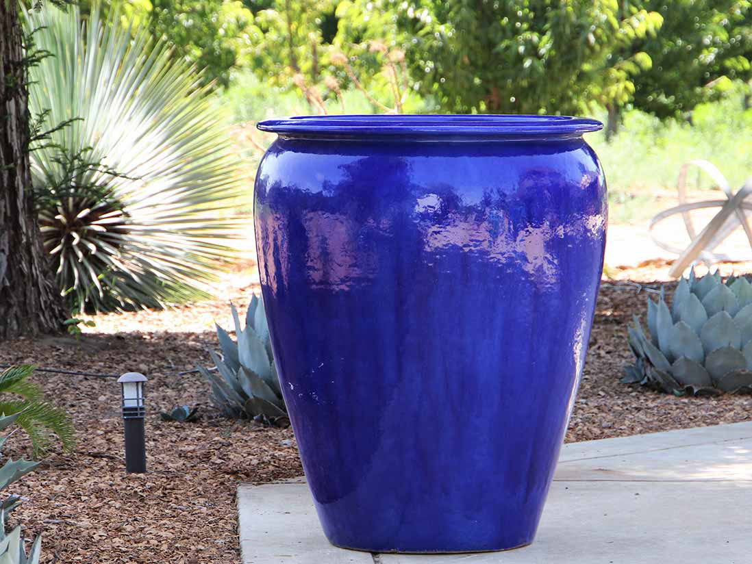 Urn Smooth Finished - Set of 2 By Plantatorem