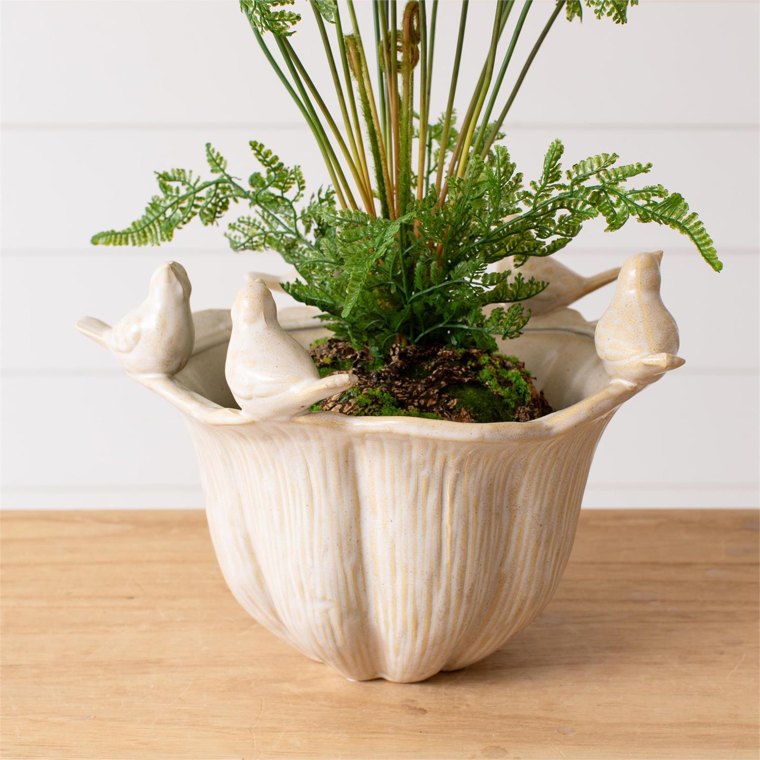 Planter - Bird Gathering Fluted Edge