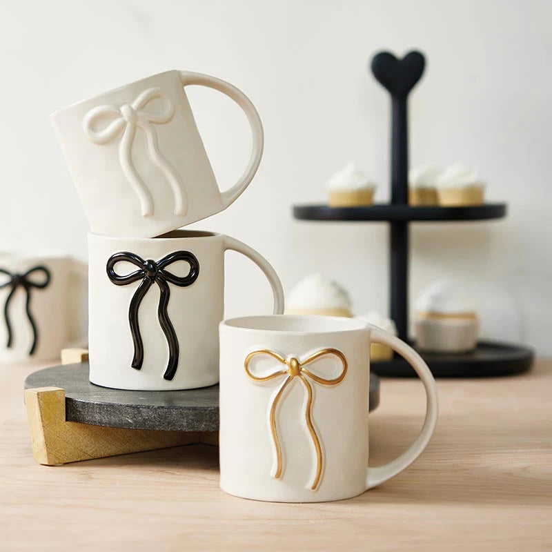 Wide Handle Bow Mug - Gold