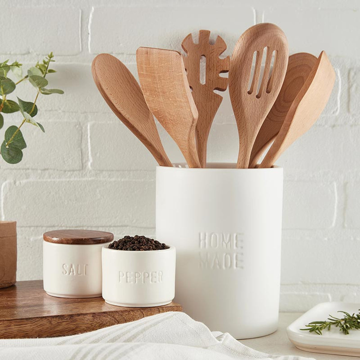 Ceramic Salt + Pepper Set