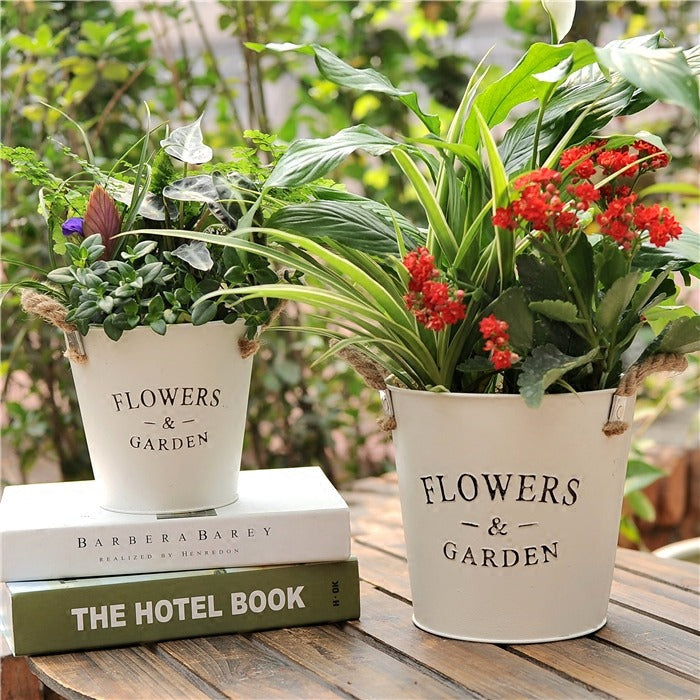 Farmhouse Metal Flower Bucket