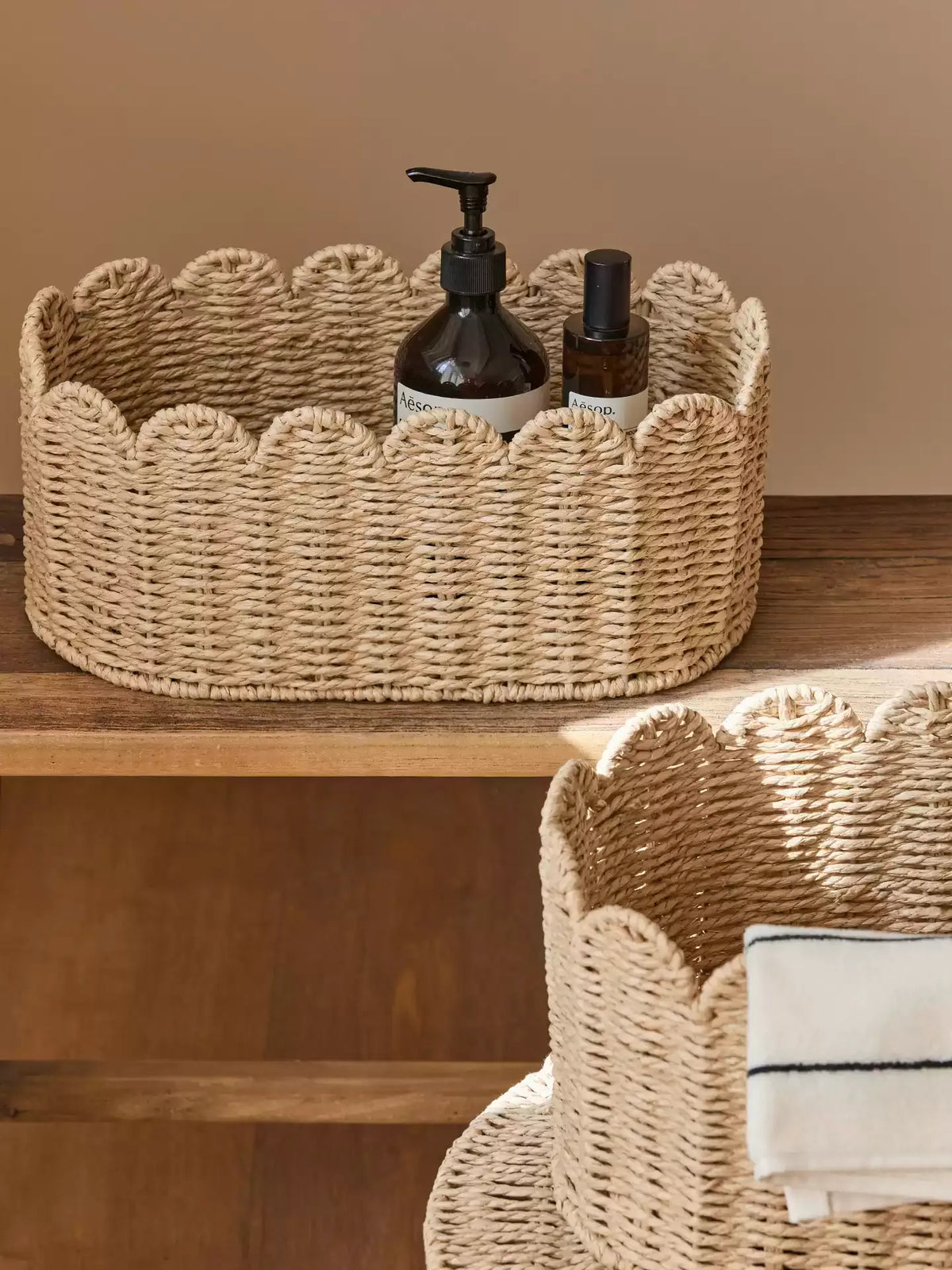 Meadow Scallop Basket