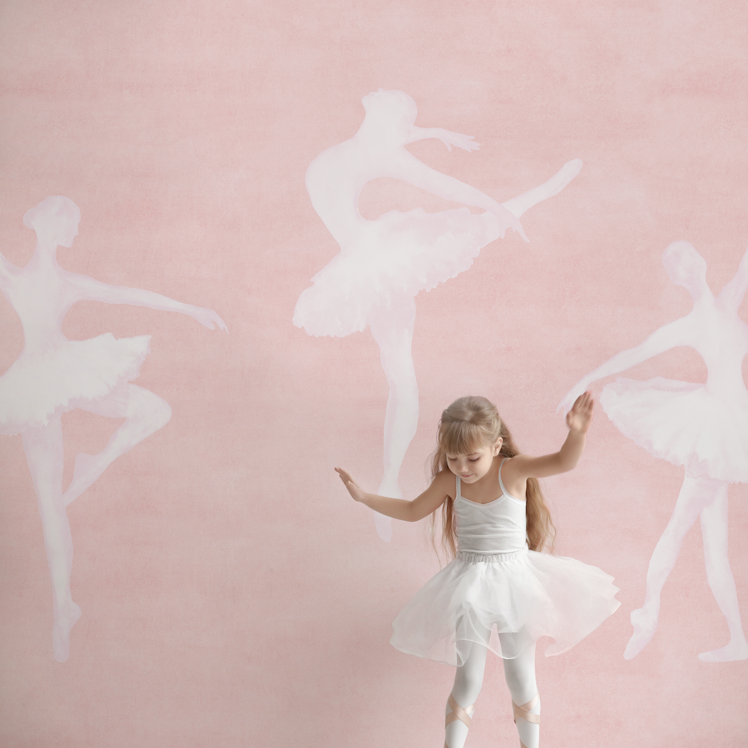 Pirouette (Mural Edition) Wallpaper