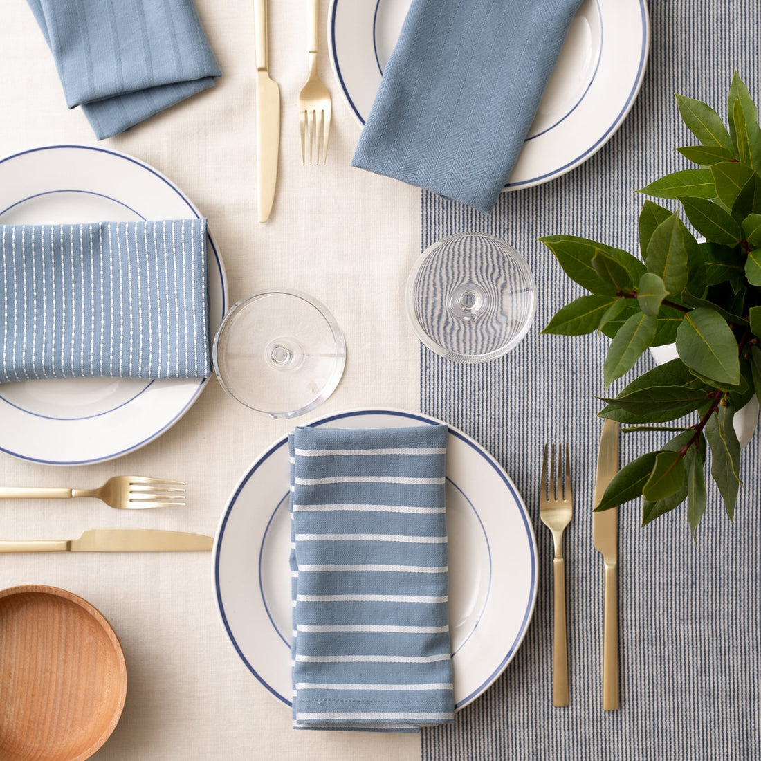 To Each Their Own napkin set - Borage &amp; White