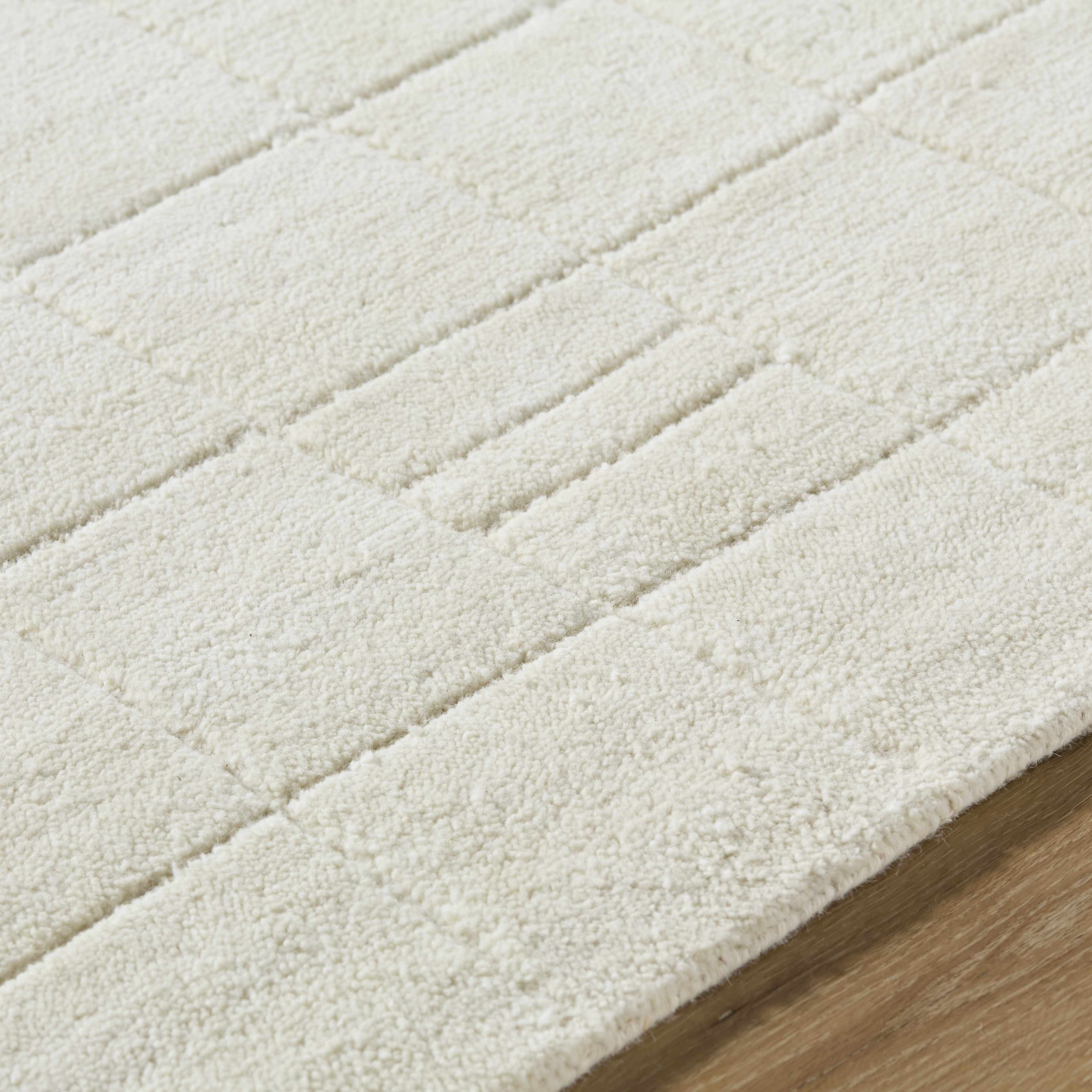 Tuuka Silver Beige Area Rug - Clearance