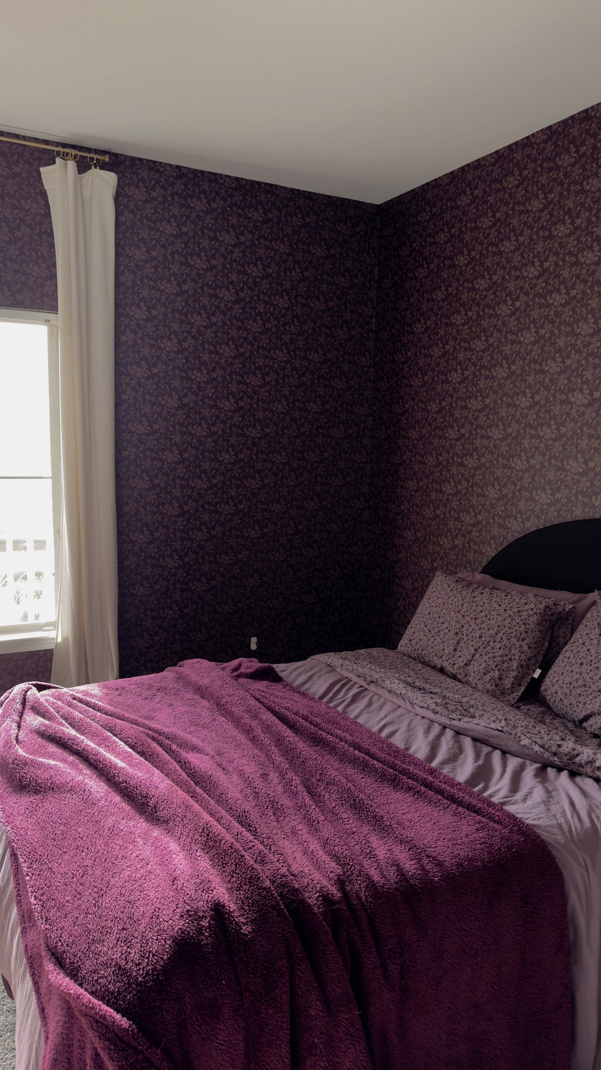 Wynne Wallpaper by Grateful Artsy Soul
