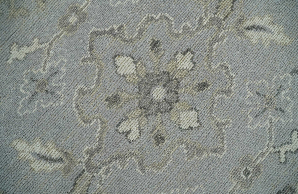 Antique Style Silver And Beige Modern Oushak wool Area Rug