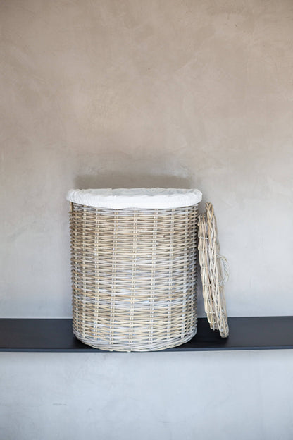 Rattan Laundry Baskets with Lid and Inner Bag