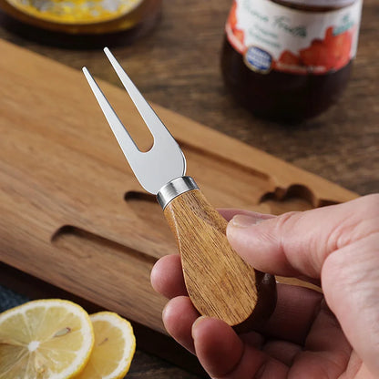 Stella Acacia Cheese Board and Knife Set