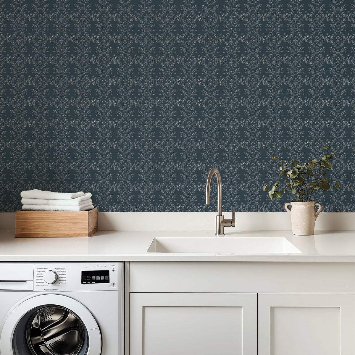 Jennings Wallpaper by Hannah Langford Design