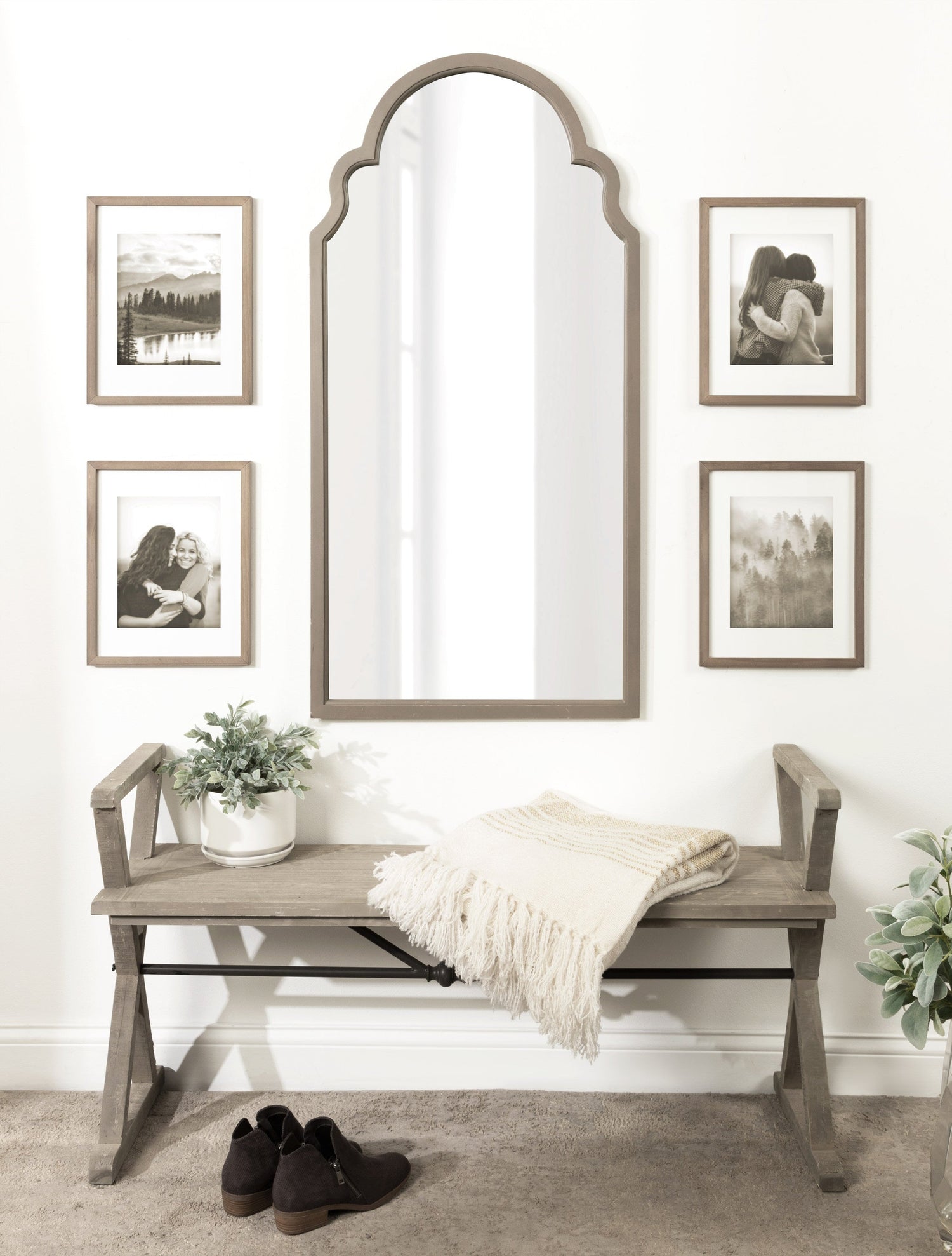 Hogan Arch Framed Mirror