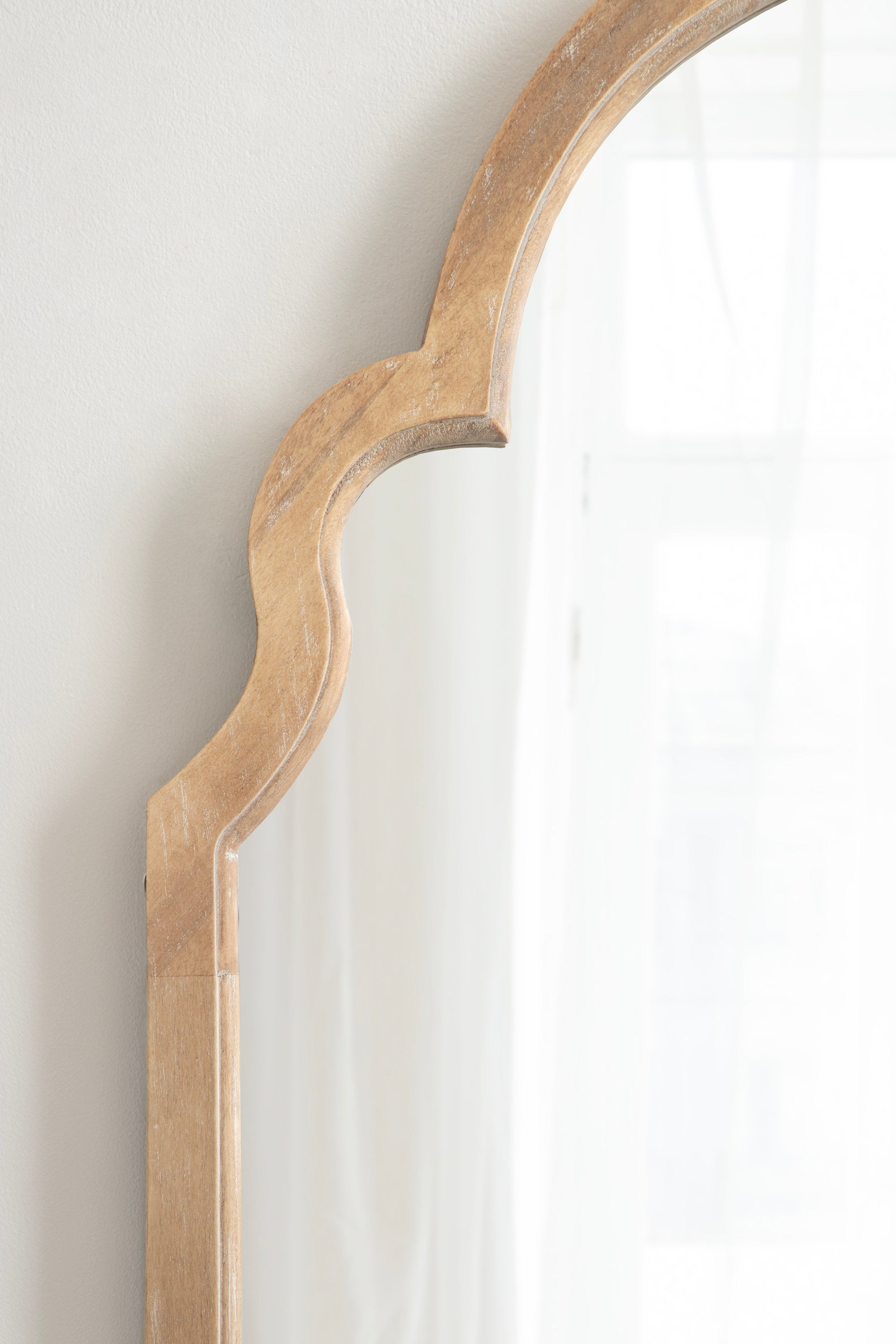 Hogan Arch Framed Mirror