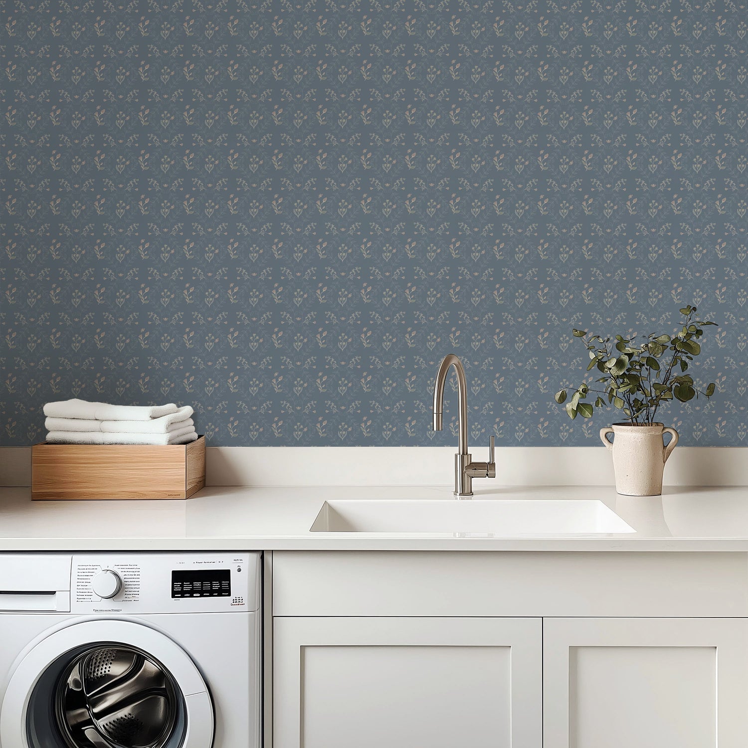 Jennings Wallpaper by Hannah Langford Design