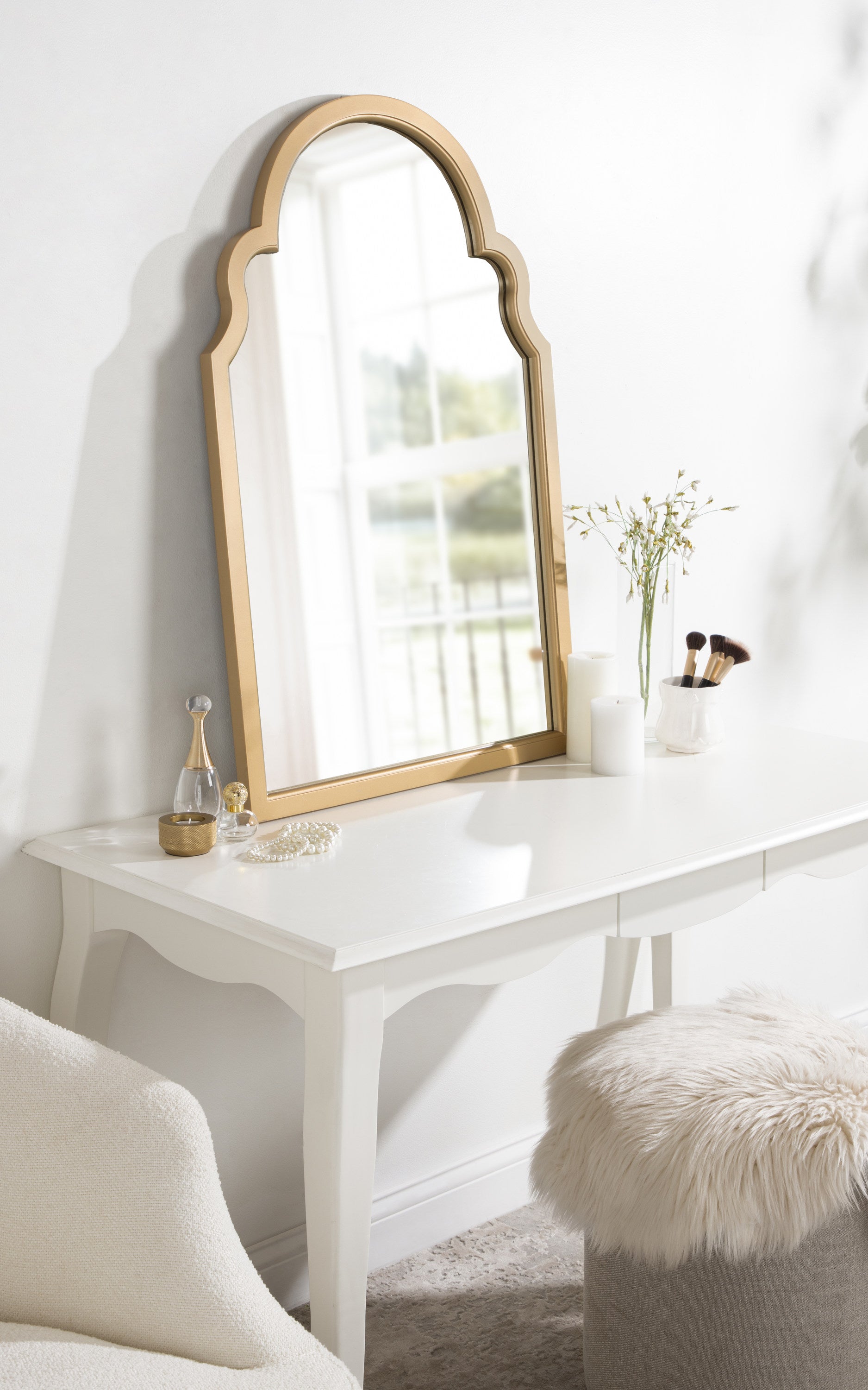 Hogan Arch Framed Mirror