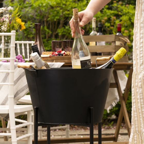 Black Beverage Tub with Stand & Tray