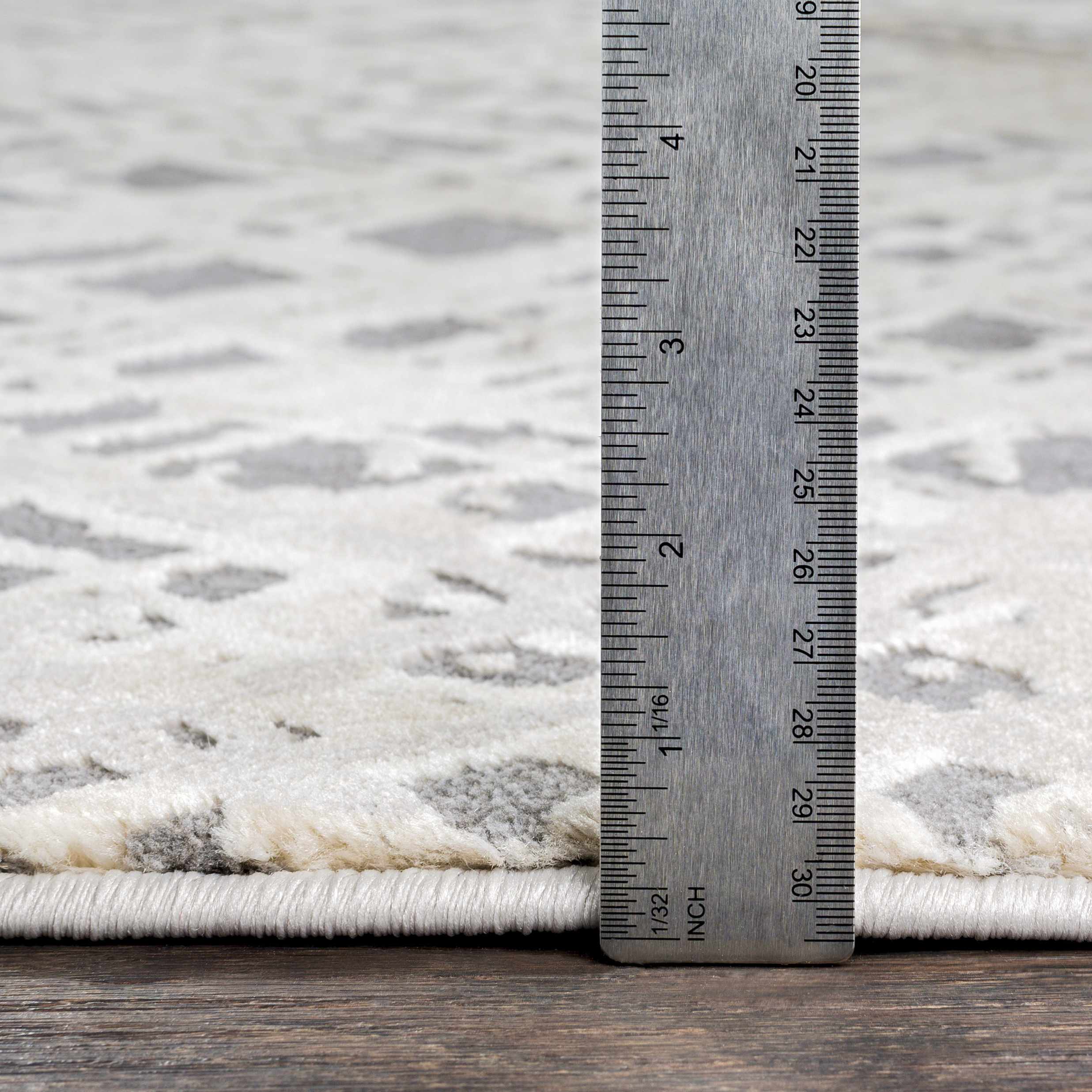 Smock Modern Trellis Web Rug - Clearance