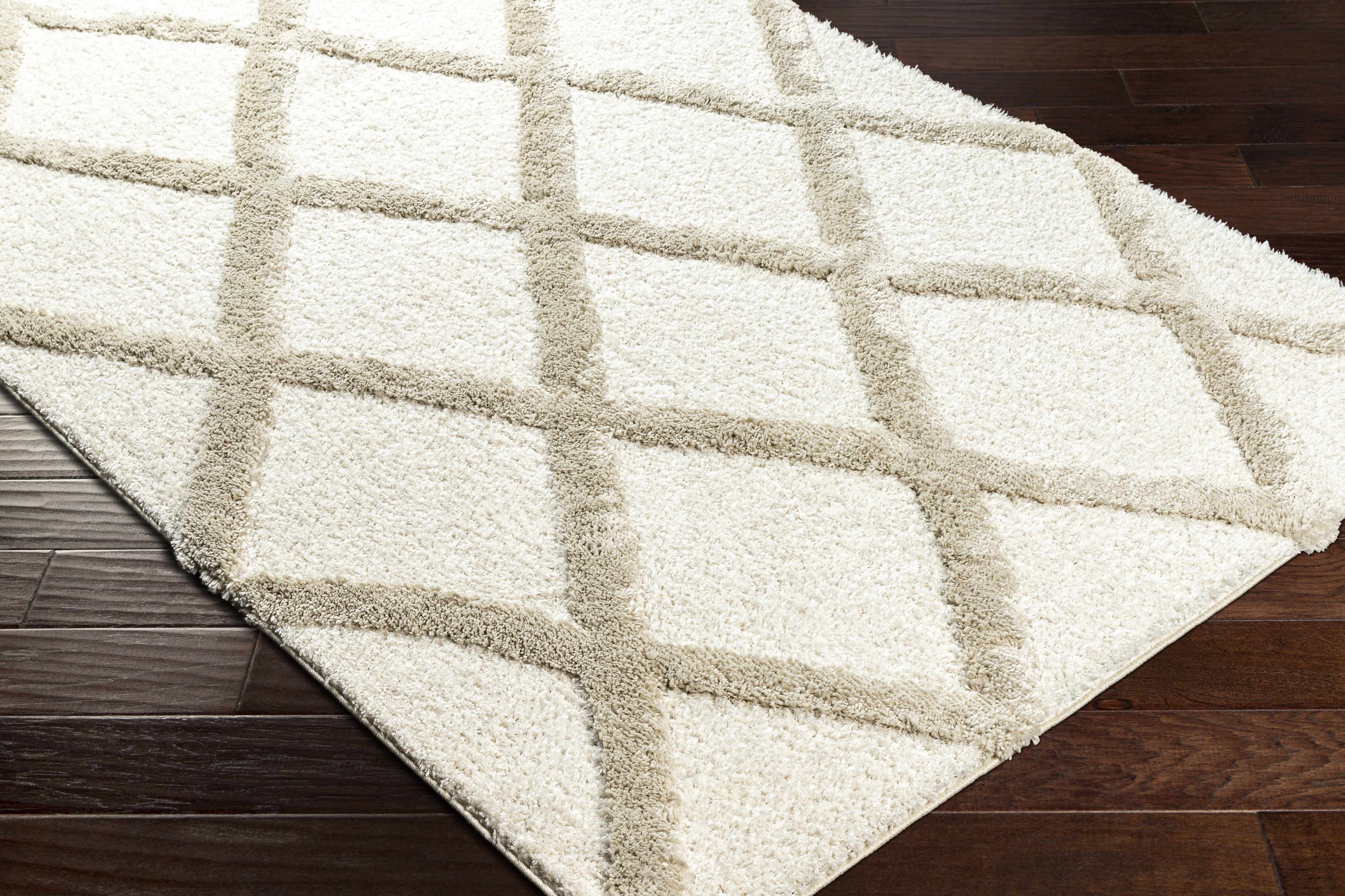 Sulusaray Area Rug - Clearance