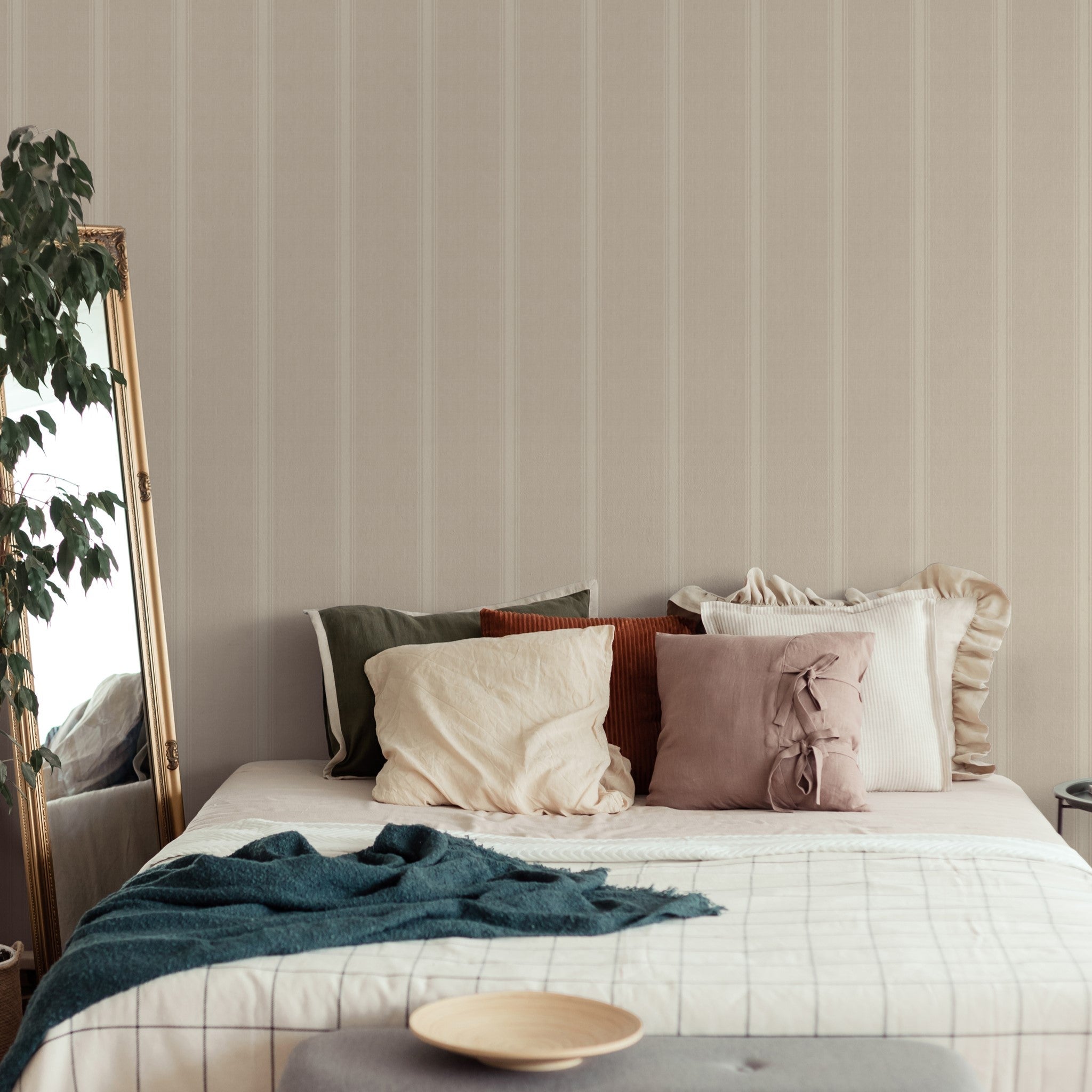 Little Haven Wallpaper - 10 FT H X 12.5 FT W LUXE