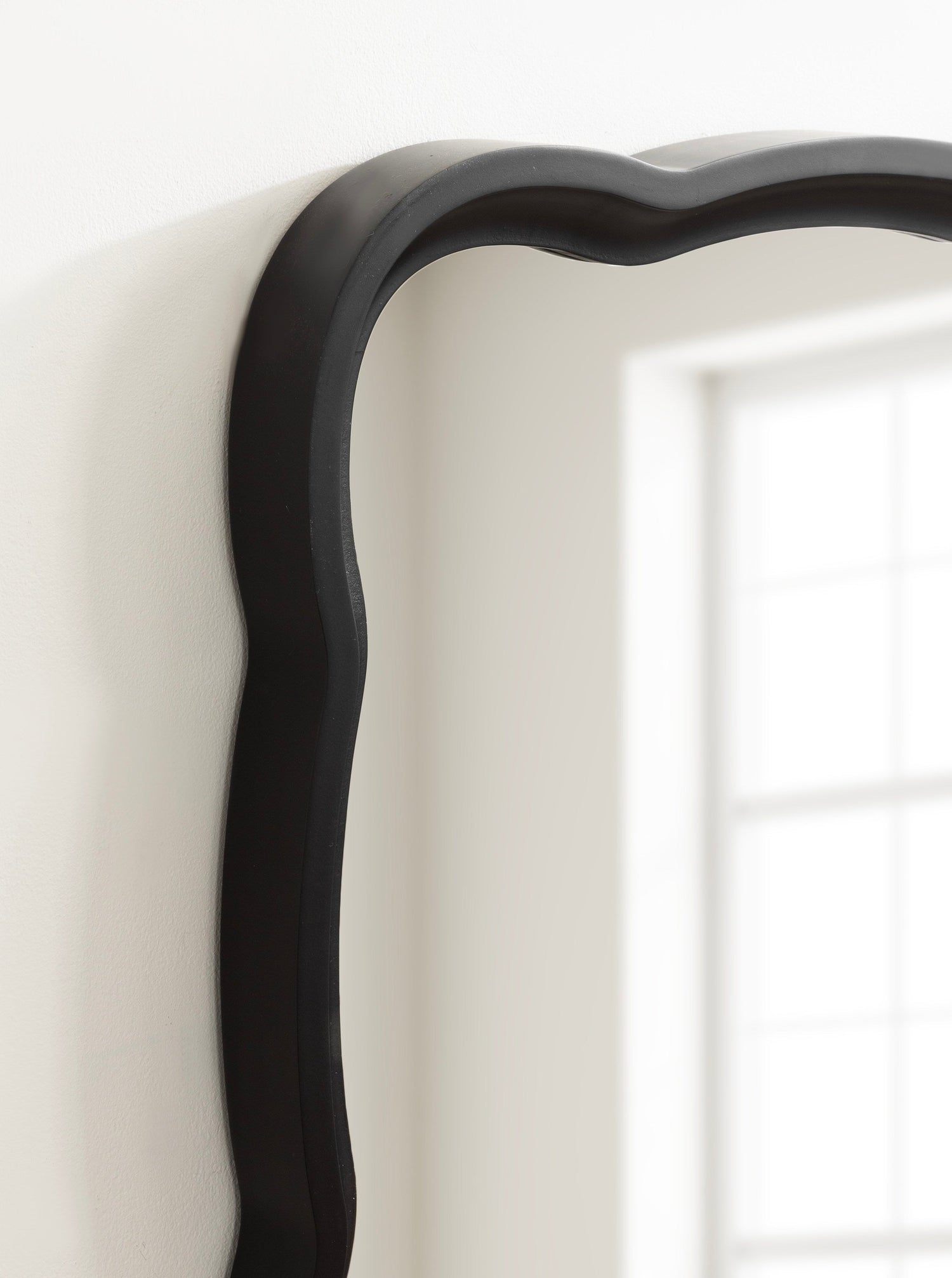 Hatherleigh Scallop Wood Wall Mirror