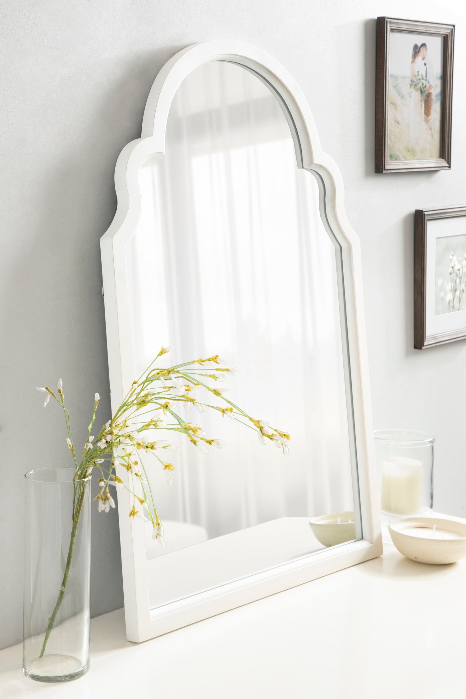 Hogan Arch Framed Mirror